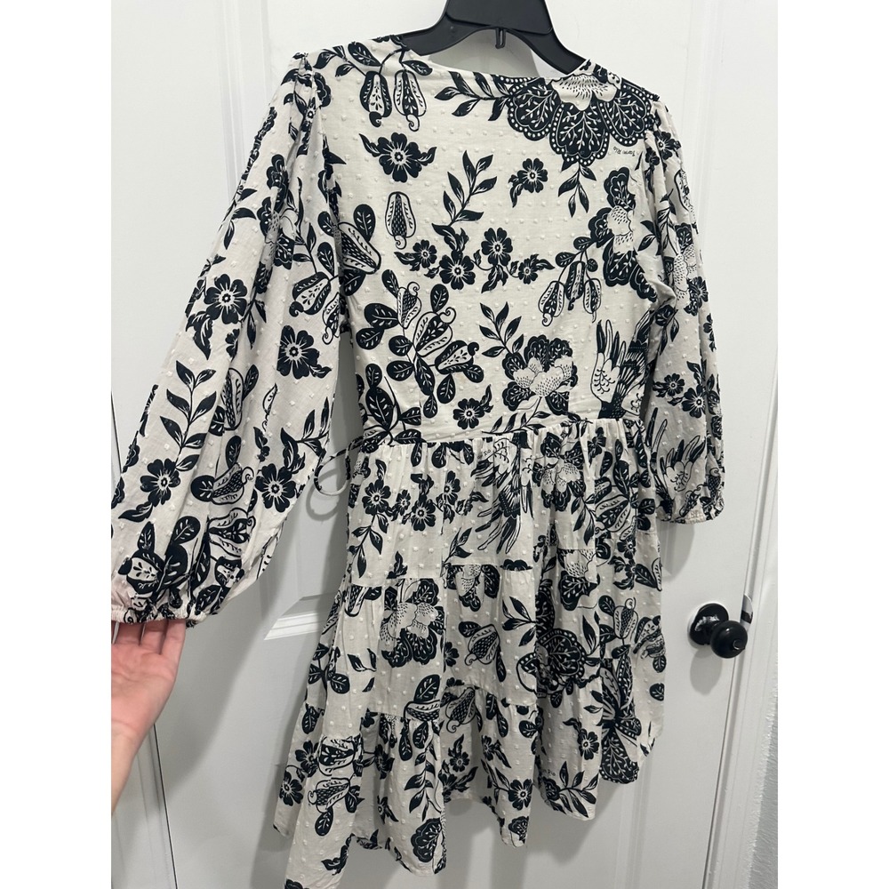 Farm Rio Anthropologie Black White Floral Bird Swiss Dot Wrap Mini Dress Small - Picture 5 of 7